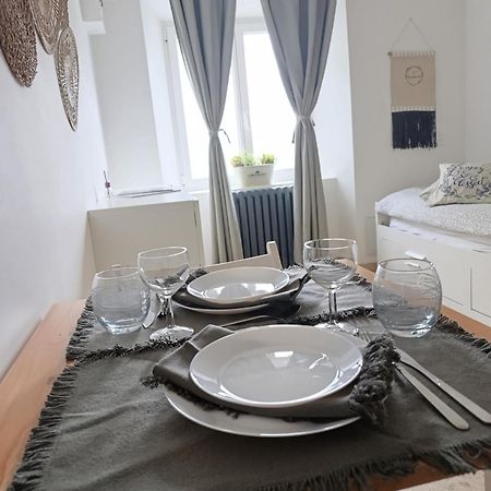 Logement Le Gabian Ampus Exteriér fotografie